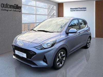 Gebraucht Hyundai i10 Trend 67 PS (49 kW) 2023 Blau Kleinwagen