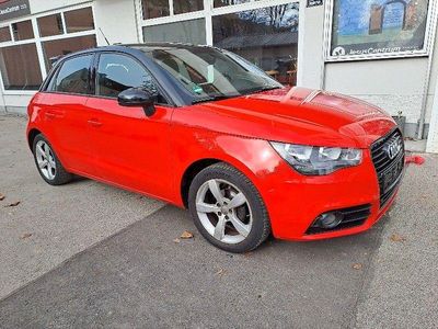 Gebraucht Audi A1 86 PS (63 kW) 2013 Rot Kleinwagen