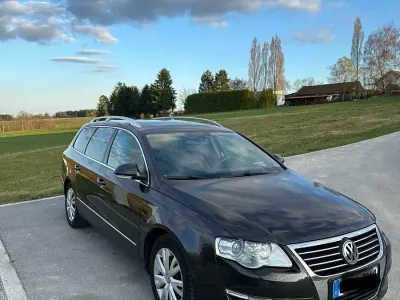 Gebraucht VW Passat 140 PS (102 kW) 2009 Braun Kombi