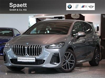 Gebraucht BMW 223 Active Tourer M Sport 204 PS (150 kW) 2022 Skyscraper grau Van / Kleinbus