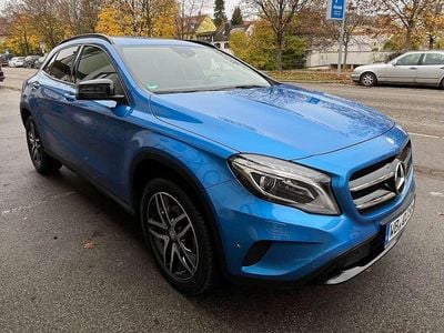 Mercedes GLA200