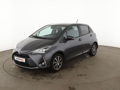 Gebraucht Toyota Yaris Club 112 PS (82 kW) 2019 Grau Limousine