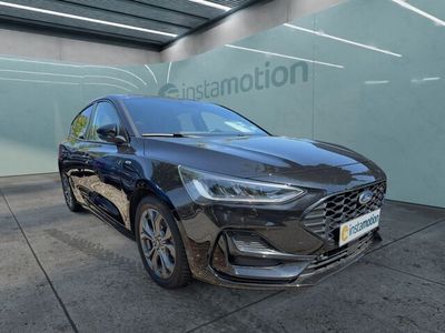 Schwarz Gebraucht 2023 Ford Focus ST-Line X Limousine | 25.450 € (Etwas zu teuer)