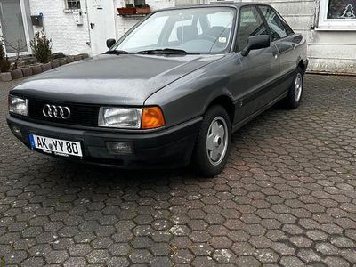 Grau Gebraucht 1989 Audi 80 Limousine | 2.000 €