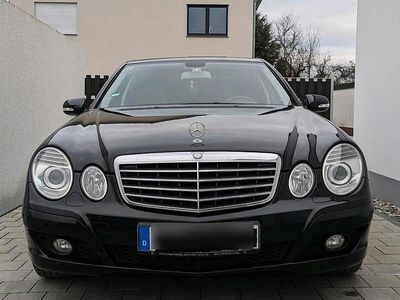 Mercedes E280