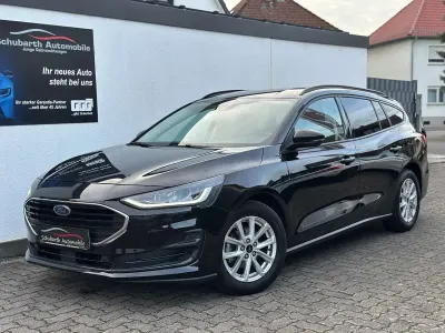 Używany Ford Focus 120 KM (88 kW) 2023 Czarny Kombi