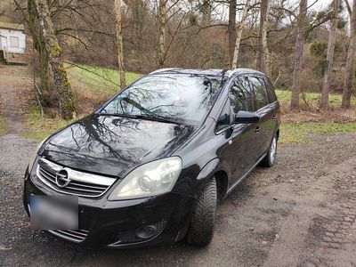 Second-hand Opel Zafira Sport 150 CP (110 kW) 2009 Negru Monovolum