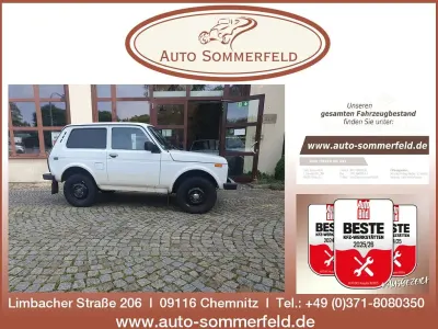 Gebraucht Lada niva 83 PS (61 kW) 2012 Weiss SUV
