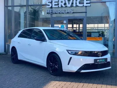 Gebraucht Opel Astra Edition 131 PS (96 kW) 2025 Weiß Kleinwagen