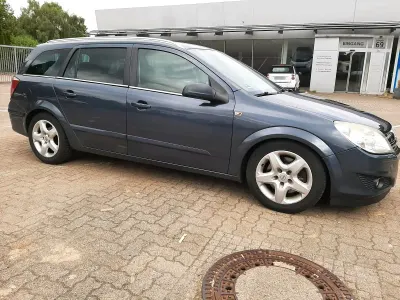 Gebraucht Opel Astra 120 PS (88 kW) 2007 Grau Kombi