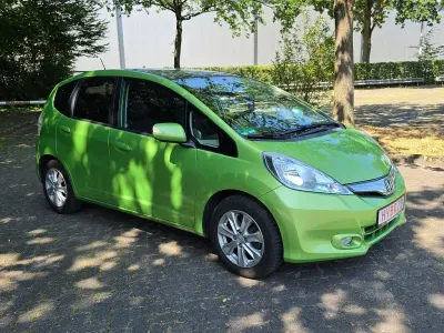Gebraucht Honda Jazz Elegance 88 PS (64 kW) 2011 Fresh lime (metallic) Kleinwagen