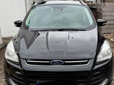 Gebraucht Ford Kuga 140 PS (102 kW) 2013 Schwarz SUV