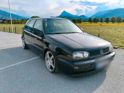 Gebraucht VW Golf III 75 PS (55 kW) 1992 Schwarz Kleinwagen