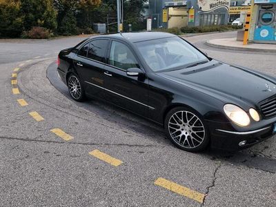 Mercedes E320