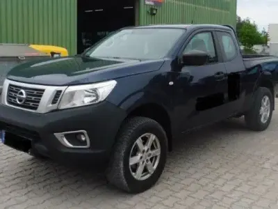 Gebraucht Nissan Navara Visia 163 PS (119 kW) 2016 Blau Pickup