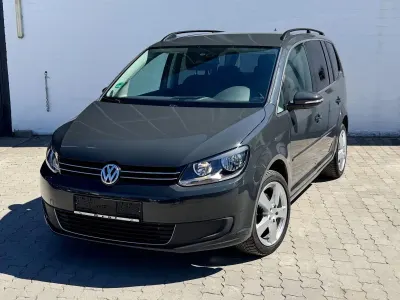 Gebraucht VW Touran Comfortline 105 PS (77 kW) 2014 Grau Van / Kleinbus
