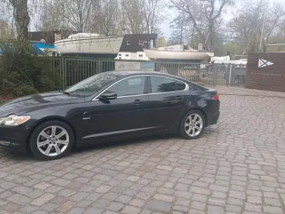 Käytetty Jaguar XF 275 HP (202 kW) 2010 Harmaa Sedan