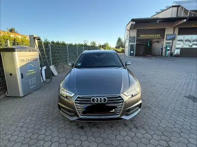 Gebraucht Audi A4 S-Line 150 PS (110 kW) 2017 Grau Kombi