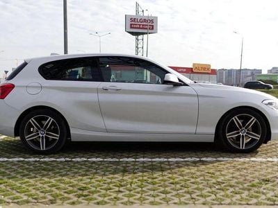 Gebraucht BMW 120 Sport Line 190 PS (139 kW) 2016 Weiß Kleinwagen