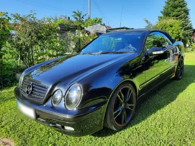 Gebraucht Mercedes CLK200 Avantgarde 163 PS (119 kW) 2001 Schwarz Cabrio