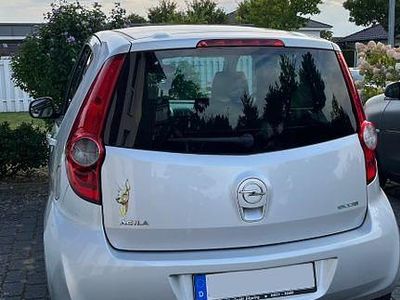Gebraucht Opel Agila 65 PS (47 kW) 2008 Silber Kleinwagen