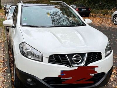 gebraucht Nissan Qashqai +2 qashqai + 2 weiß wegen Neuanschaffung günstig abzugeben