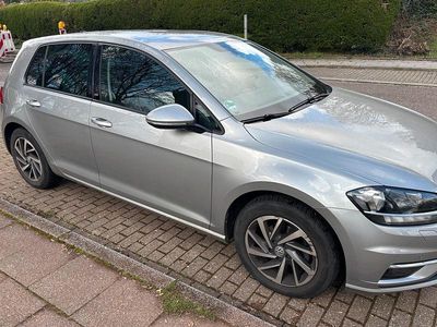 Gebraucht VW Golf VII Sound 86 PS (63 kW) 2017 Grau Limousine