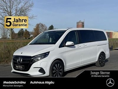 Arktikweiß Gebraucht 2024 Mercedes EQV300 Van / Kleinbus | 53.850 € (Etwas zu teuer)
