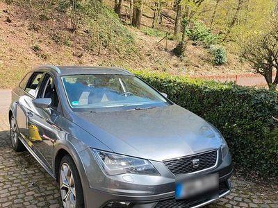 Gebraucht Seat Leon X-Perience 4Drive 184 PS (135 kW) 2015 Silber Kombi