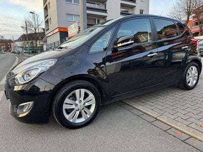 Schwarz Gebraucht 2013 Hyundai ix20 Edition Kleinwagen | 5.450 €
