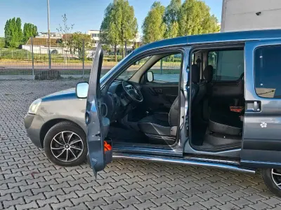 Gebraucht Peugeot Partner 109 PS (80 kW) 2006 Van / Kleinbus
