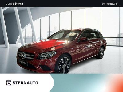 Gebraucht Mercedes C300e Avantgarde 320 PS (235 kW) 2020 Designo hyazinthrot metallic Kombi