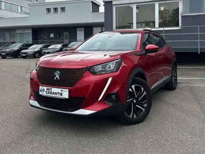 Gebraucht Peugeot e-2008 Allure 100 kW (136 PS) 2021 Lackierung elixierrot/typ SUV