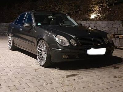 Gebraucht Mercedes E500 306 PS (225 kW) 2002 Grau Limousine