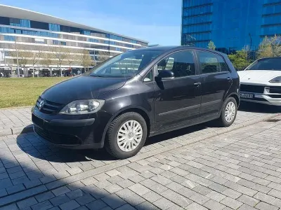 Gebraucht VW Golf Plus Cross Trendline 102 PS (75 kW) 2005 Schwarz Van / Kleinbus