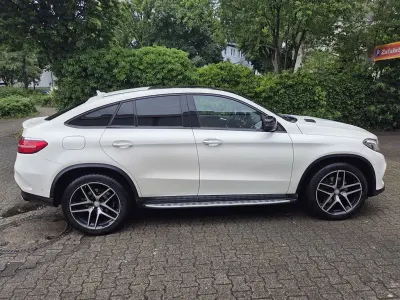 Gebraucht Mercedes GLE350 258 PS (189 kW) 2016 Weiß SUV