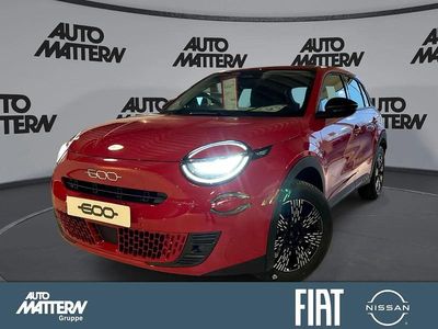 Neu Fiat 600 Business 110 PS (80 kW) 2025 Rot SUV