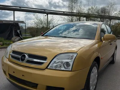 Second-hand Opel Vectra 125 CP (91 kW) 2002 Auriu Berlinǎ