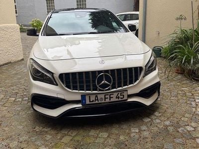 Mercedes CLA45 AMG