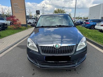 Second-hand Skoda Fabia 60 CP (44 kW) 2010 Gri Berlinǎ