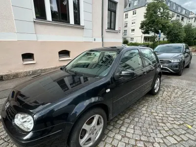 Gebraucht VW Golf IV 75 PS (55 kW) 2003 Schwarz Kleinwagen