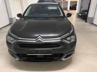 Gebraucht Citroën C4 X 131 PS (96 kW) 2023 Schwarz SUV