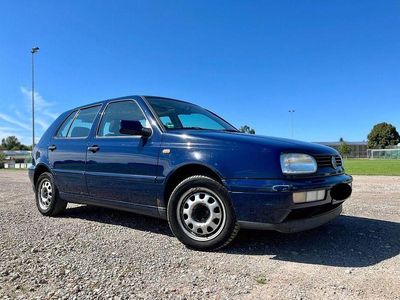 VW Golf III