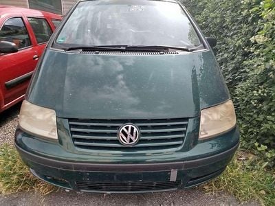VW Sharan