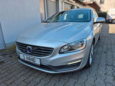 Gebraucht Volvo V60 114 PS (83 kW) 2014 Silber Kombi