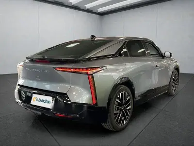 Neu DS Automobiles N°8 256 kW (349 PS) 2025 Grau SUV
