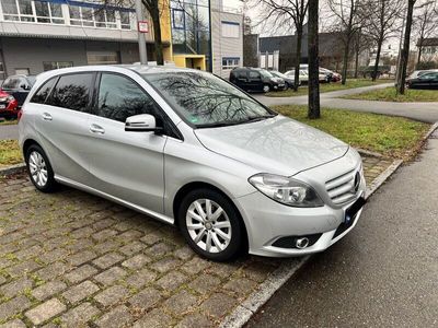 gebraucht Mercedes B200 BlueEFFICIENCY Sports Tourer B SEDAN