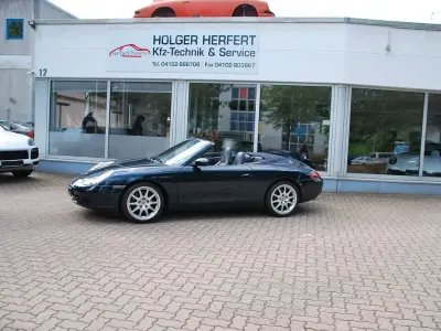 Gebraucht Porsche 996 300 PS (220 kW) 1998 Oceanblaumetallic Cabrio