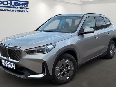 Grün Gebraucht 2025 BMW iX1 Performance SUV | 42.900 € (Fairer Preis)