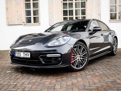 Porsche Panamera Turbo